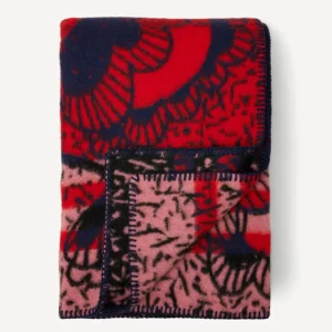 Oleana Wolldecke Design Buddy in der Farbe Signal Red